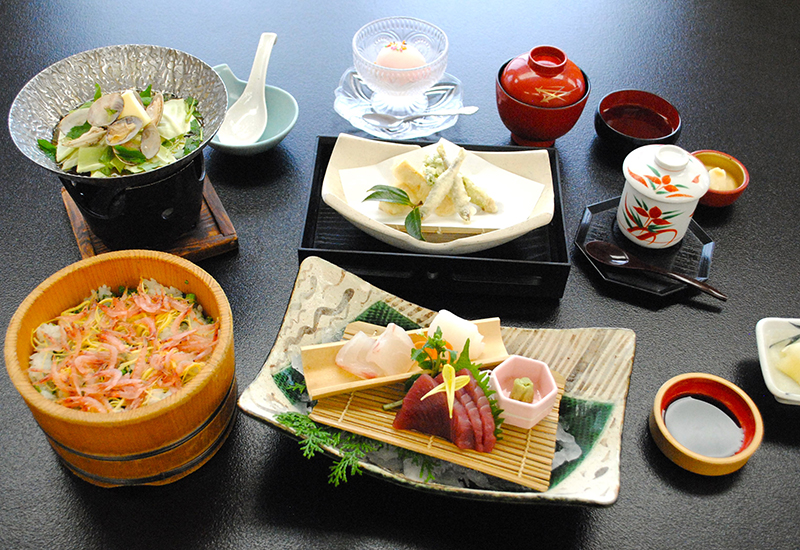 鰹の叩き膳(一宮店限定)
